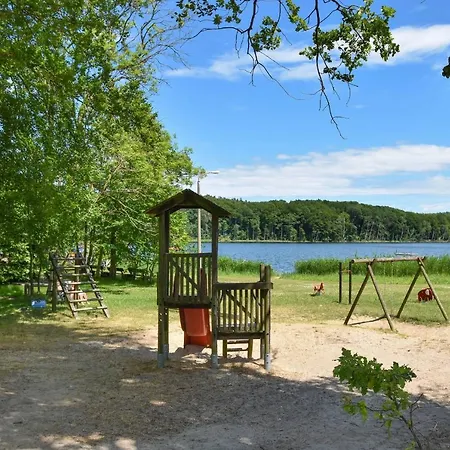 Kaja Seebruecke 아파트